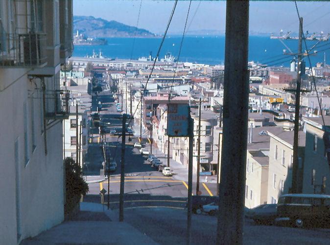 78scan0051_jpg.jpg - San Francisco 1978. (note- ships allongside). -photo©David Marchant